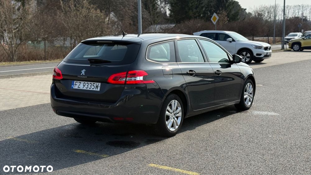 Peugeot 308 BlueHDi 120 EAT6 Stop & Start Active Business-Paket - 9