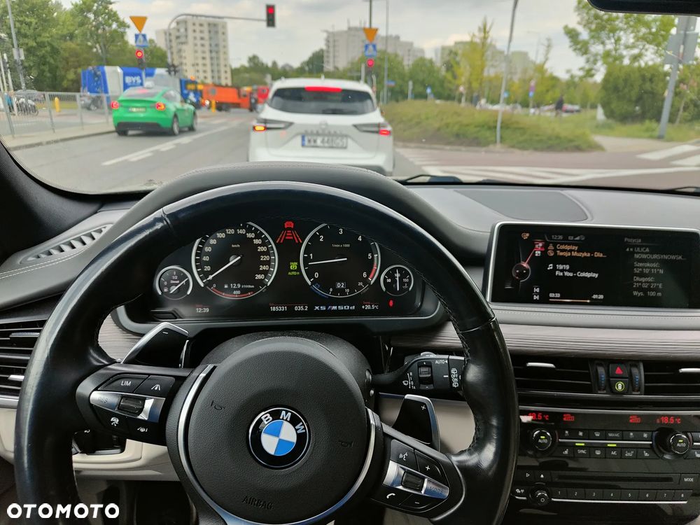 BMW X5 M M50d - 17