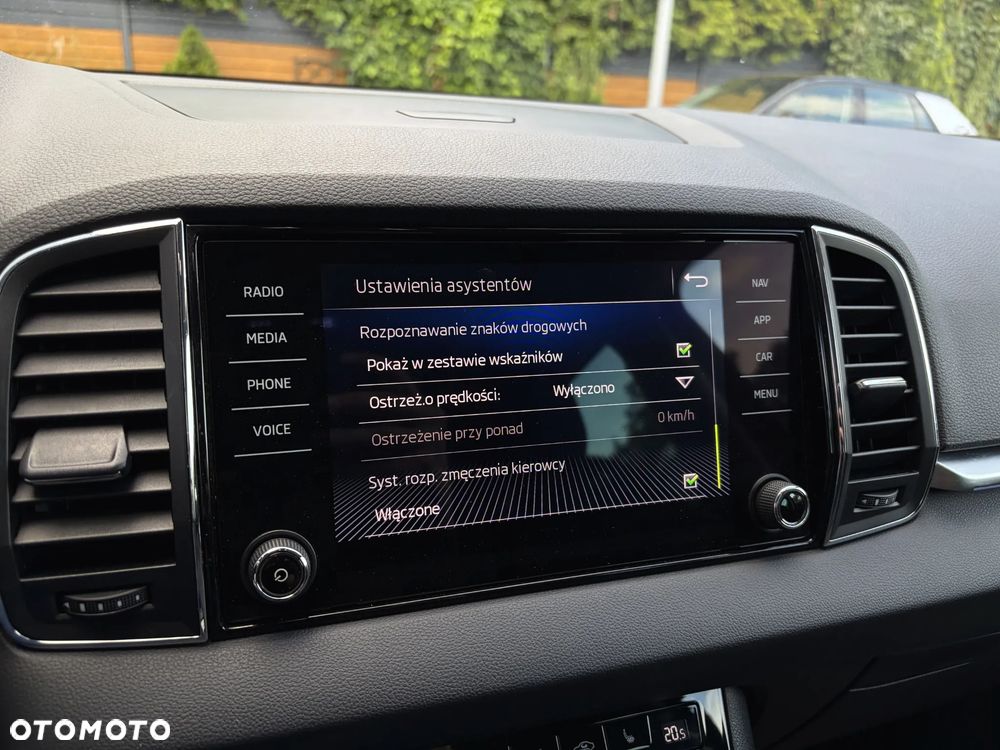 Skoda Karoq 1.0 TSI 4x2 Ambition DSG - 29