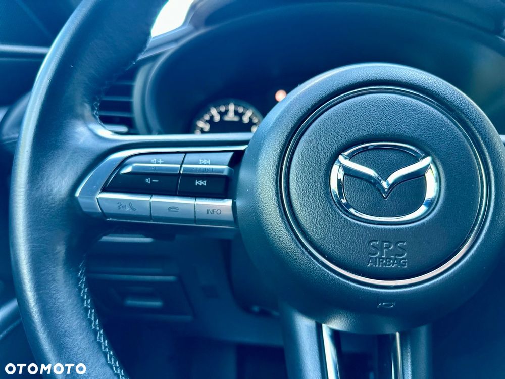 Mazda 3 e-SKYACTIV-G 2.0 M HYBRID 150 DRIVE SELECTION - 16