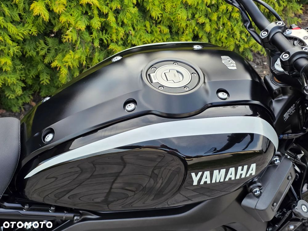 Yamaha XSR - 14