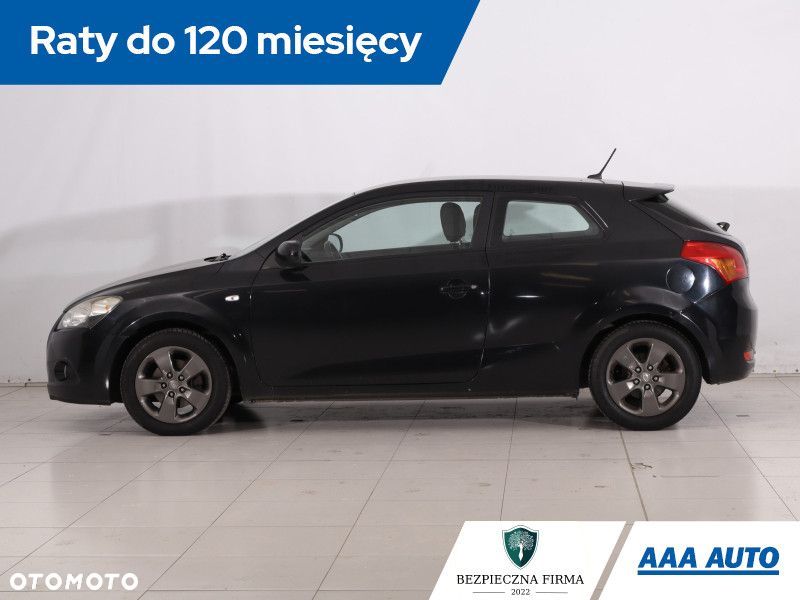 Kia Ceed - 4