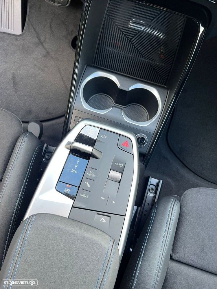 BMW X1 xDrive25e Pack Desportivo M - 13