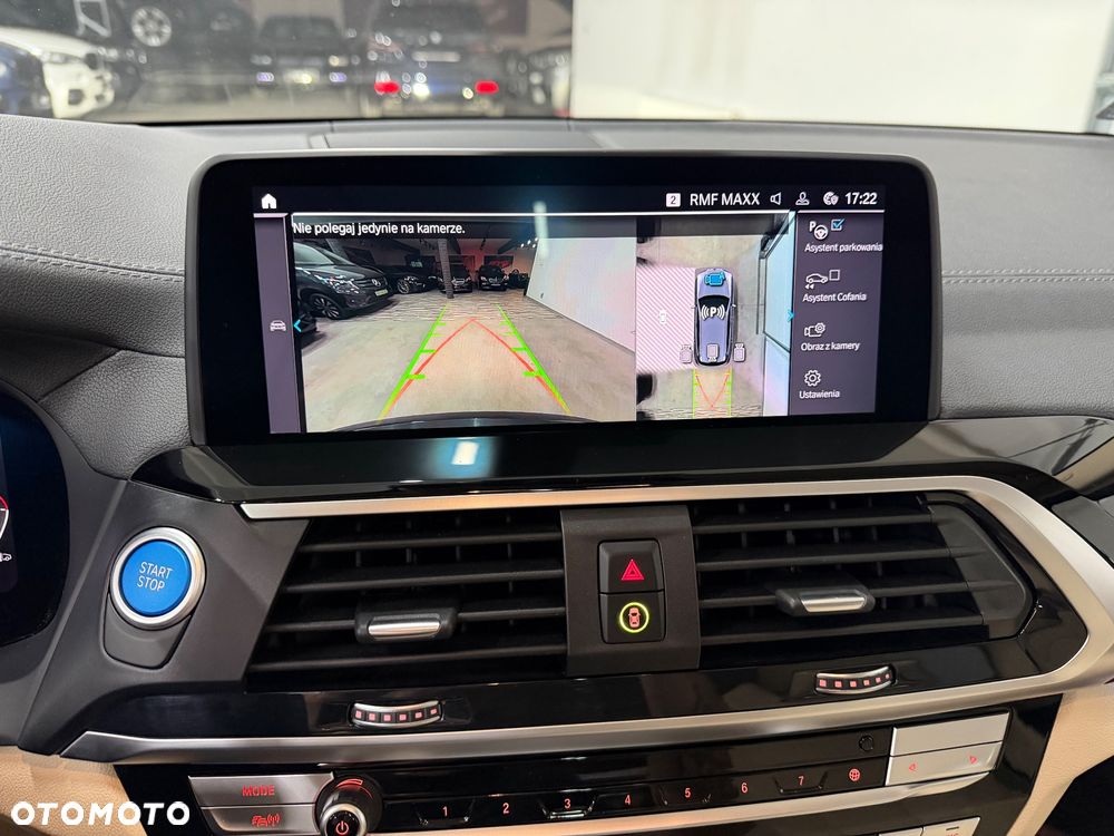 BMW iX3 80kWh Impressive - 34