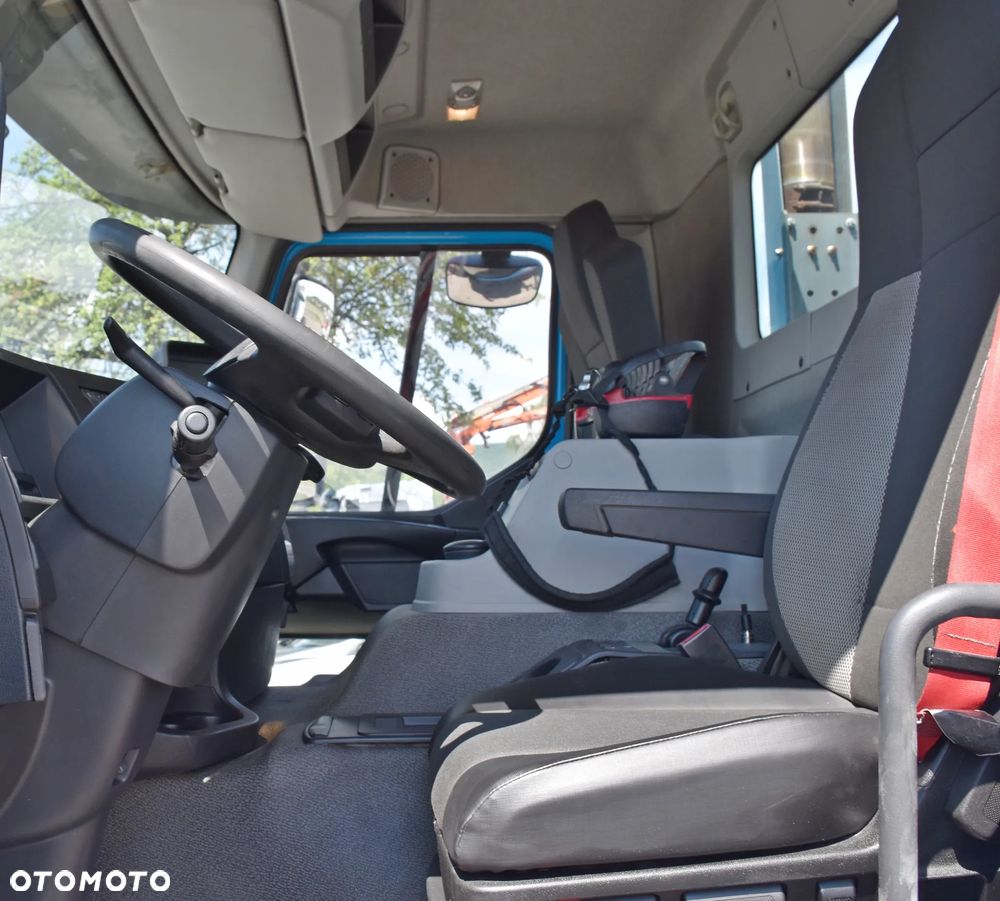 Renault C 320 * PK 12002 EH A + PILOT * STAN BDB - 9