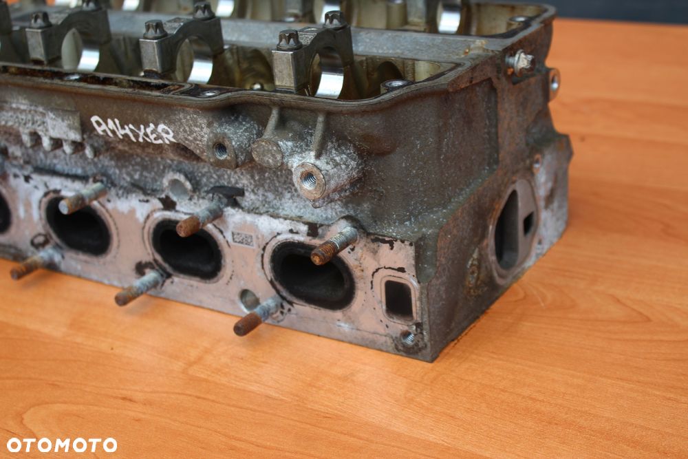 GŁOWICA CYLINDRÓW OPEL CORSA D ASTRA J MERIVA 1.4 A14XER 55562229 - 8