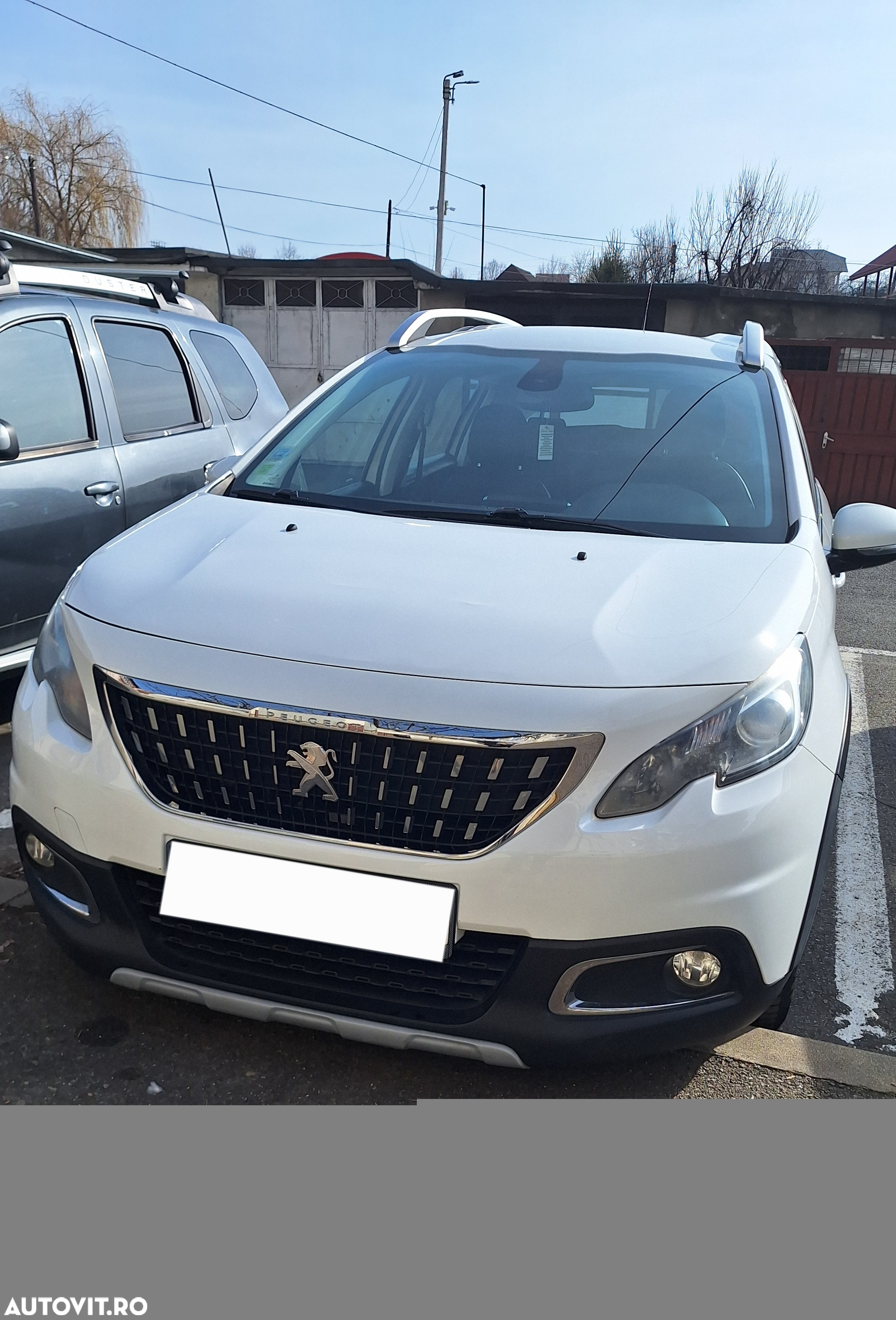 Peugeot 2008 1.2 L PureTech Turbo S&S Allure - 3