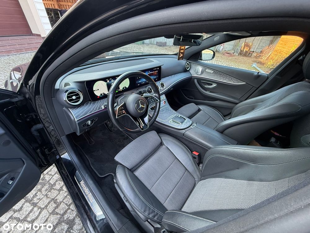 Mercedes-Benz Klasa E 300 de 9G-TRONIC AMG Line - 24