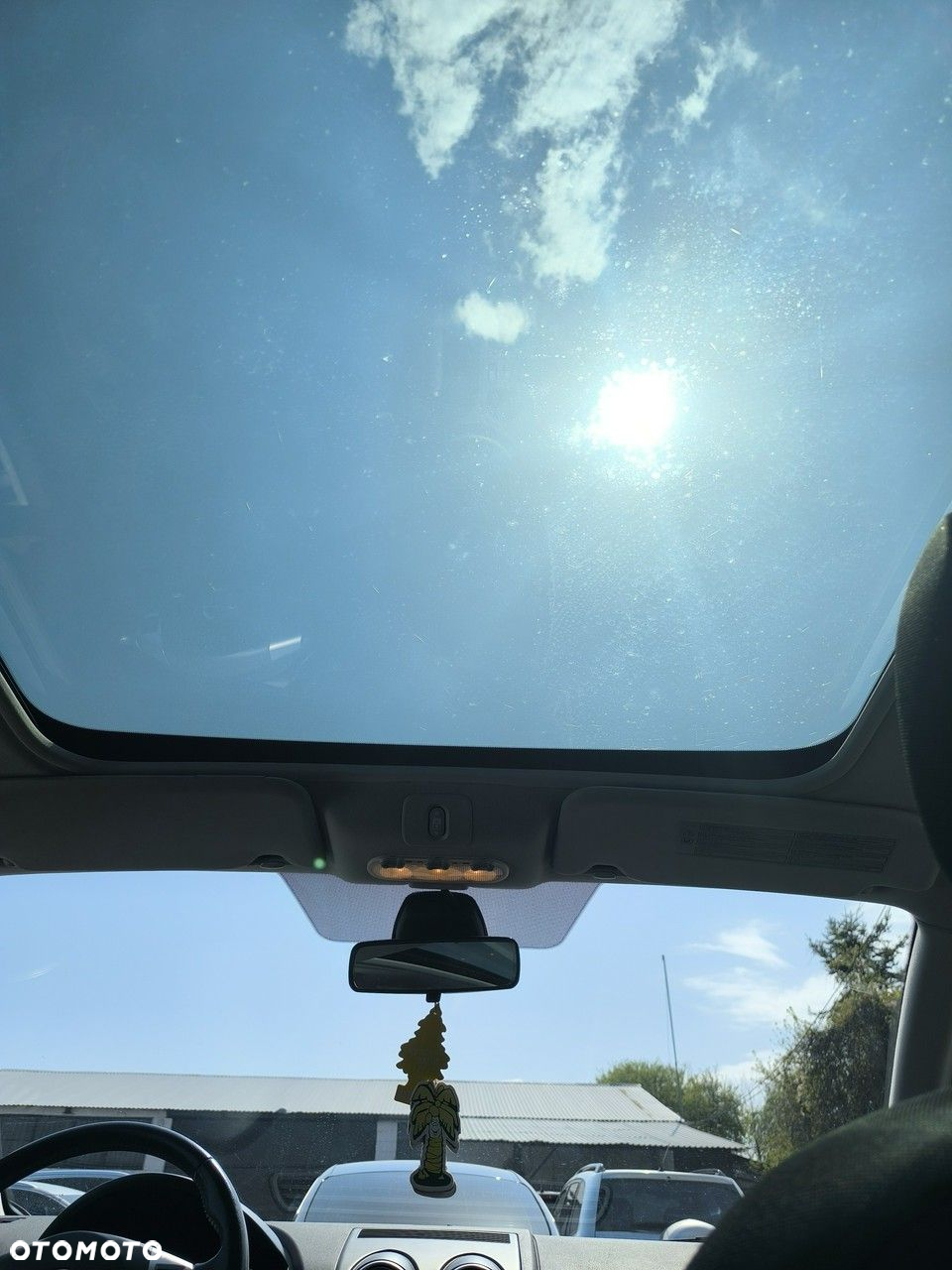 Nissan Qashqai+2 - 16