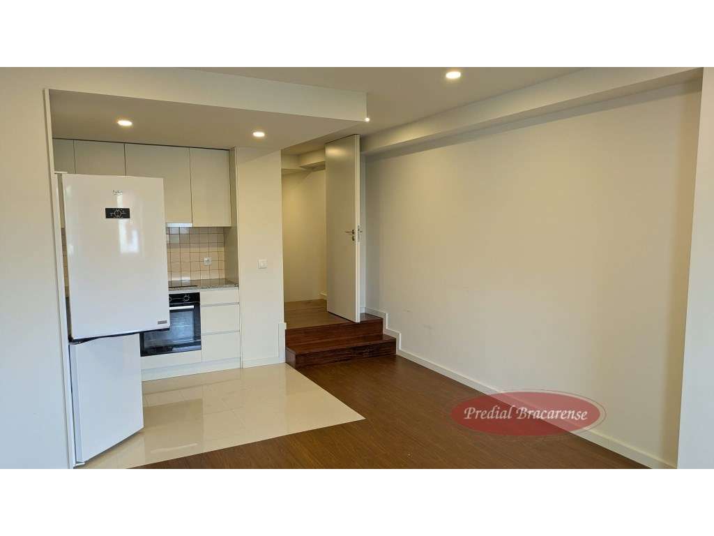 Apartamento T3 duplex no centro da cidade. - Grande imagem: 4/32