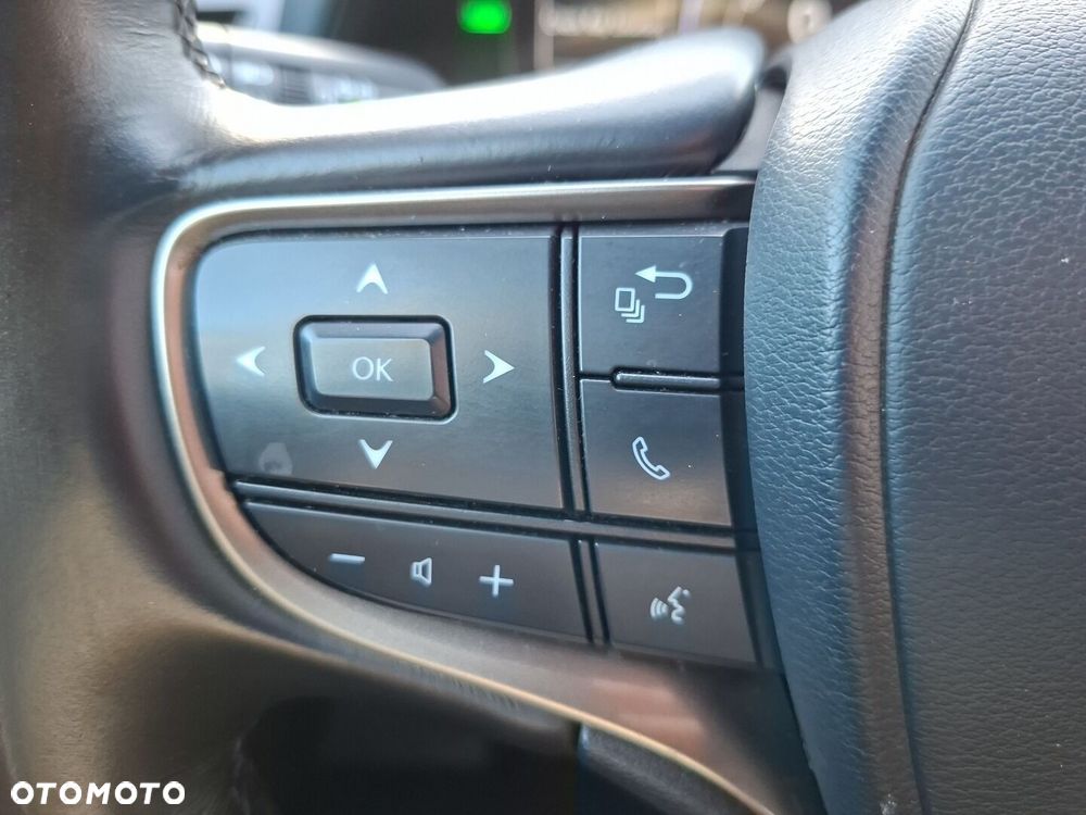 Lexus UX 250h GPF Business 2WD - 31
