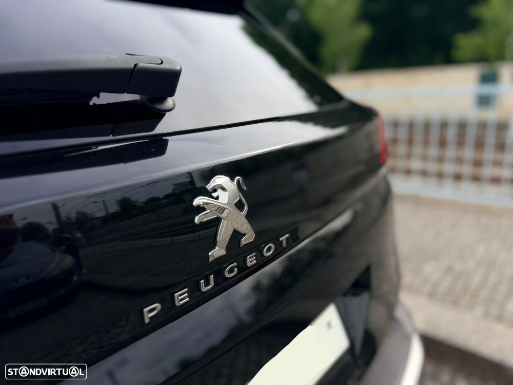Peugeot 3008 1.5 BlueHDi Allure EAT8 - 14