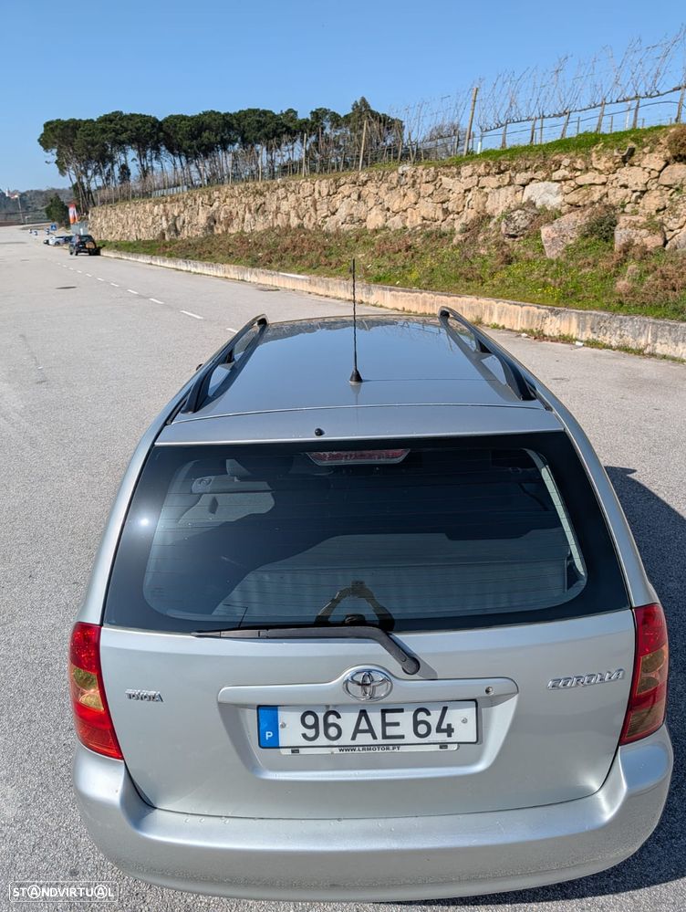 Toyota Corolla SW 1.4 Sol - 8
