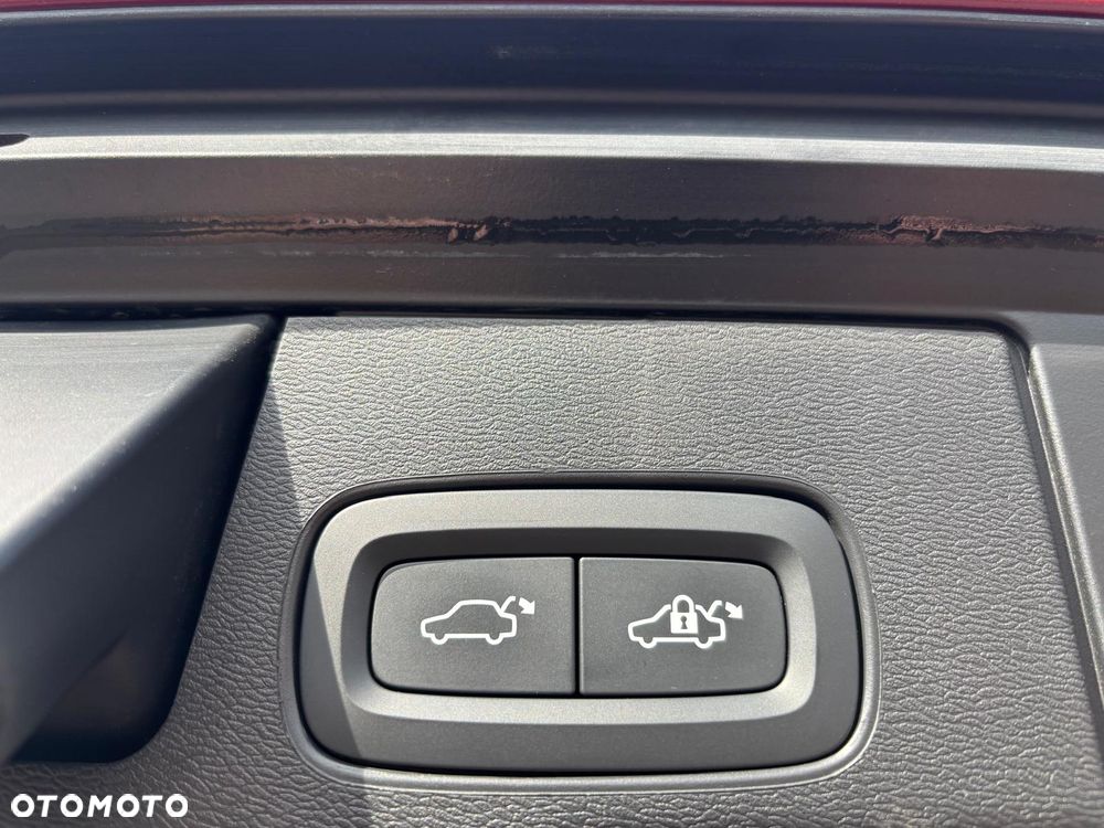 Volvo XC 60 T6 AWD Recharge Geartronic Inscription - 14