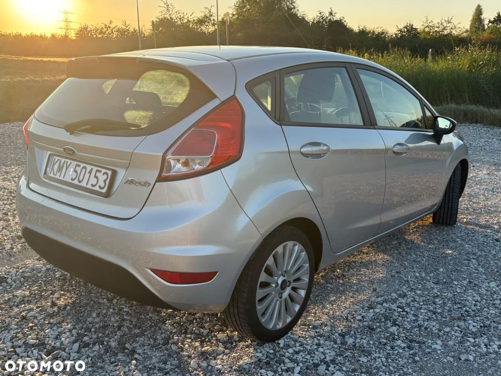 Ford Fiesta - 7