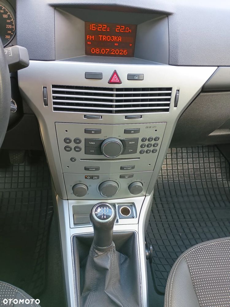 Opel Astra - 10