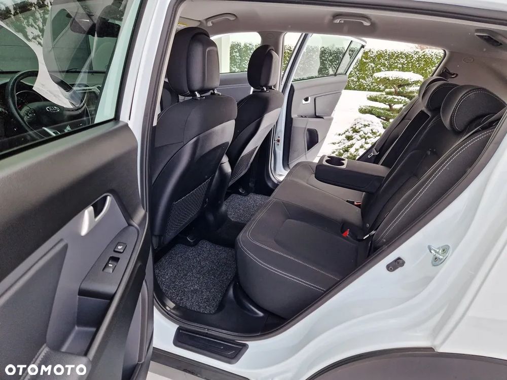 Kia Sportage 1.6 GDI Business Line M 2WD - 26