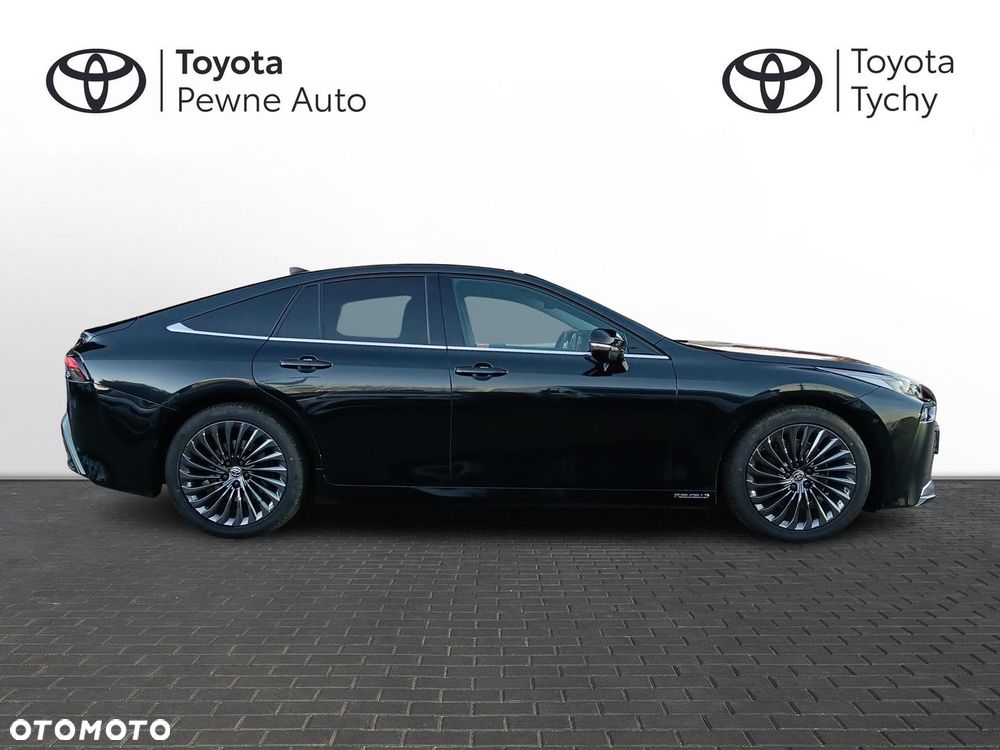 Toyota Mirai Executive - 23