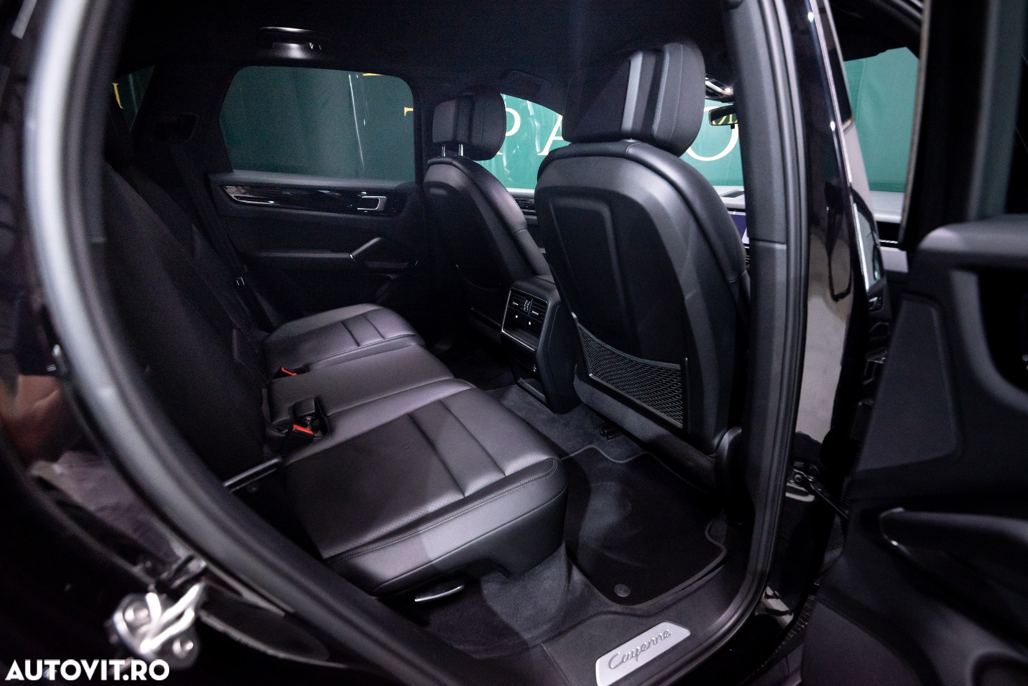 Porsche Cayenne Tiptronic S Platinum Edition - 15