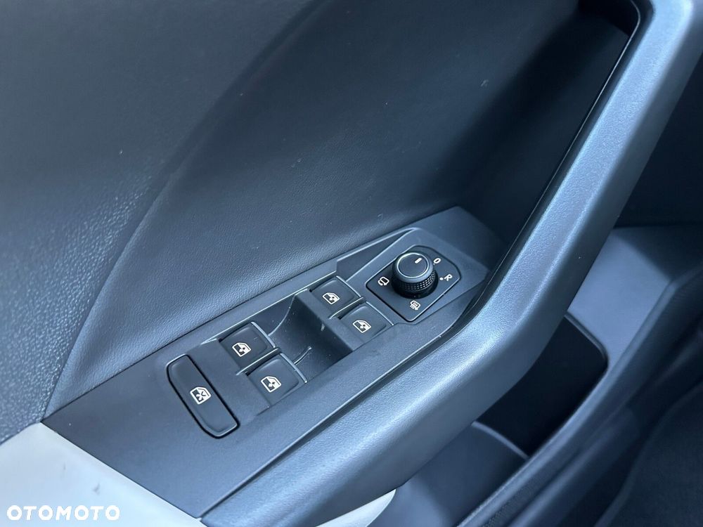 Volkswagen T-Cross 1.0 TSI Style - 24