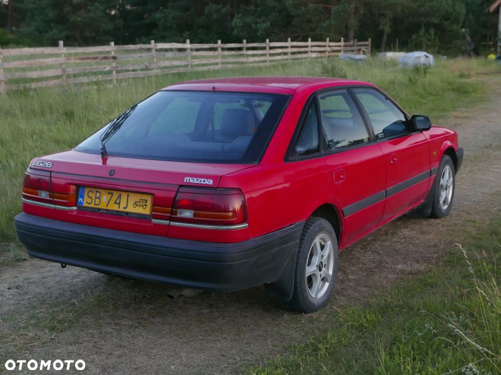 Mazda 626 2.0 D LX - 21
