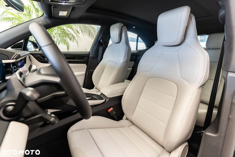 Porsche Macan 4 100kWh - 11