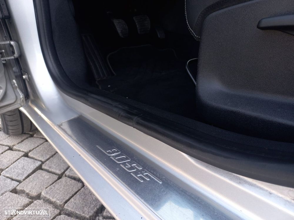 Renault Mégane 1.6 dCi Bose Edition SS - 27