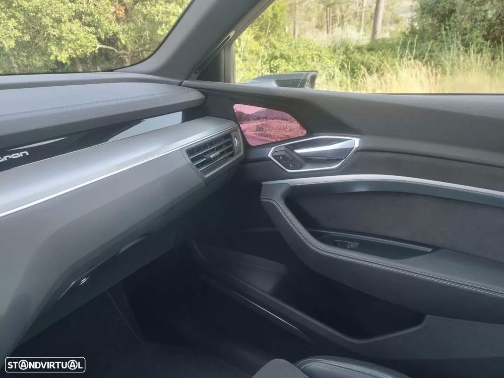 Audi e-tron Sportback 55 quattro S line - 8