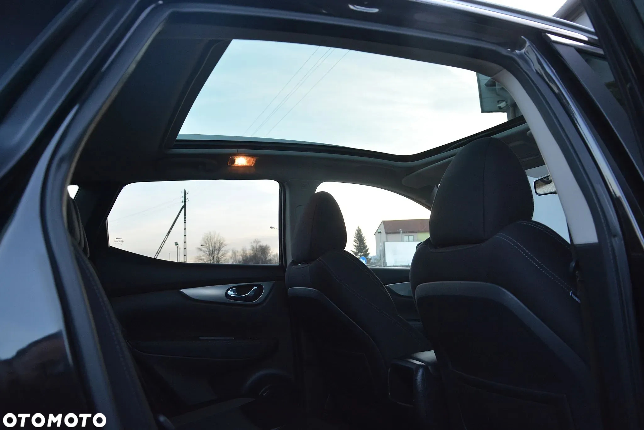 Nissan Qashqai 1.3 DIG-T N-Connecta - 13