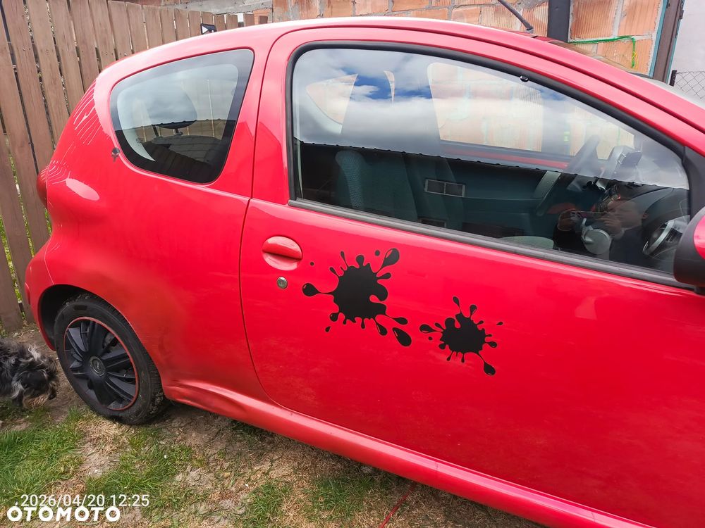 Toyota Aygo Standard - 6