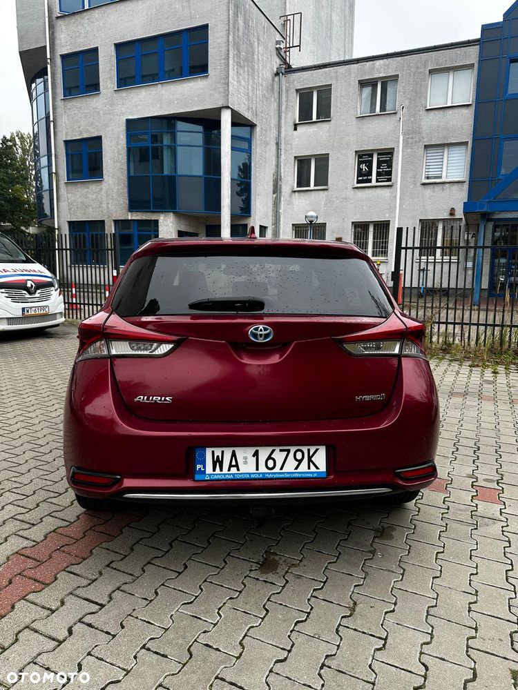Toyota Auris 2018 photo 2