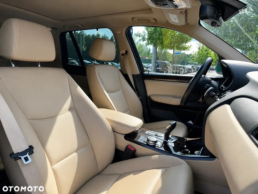BMW X3 xDrive28i Sport-Aut xLine - 13