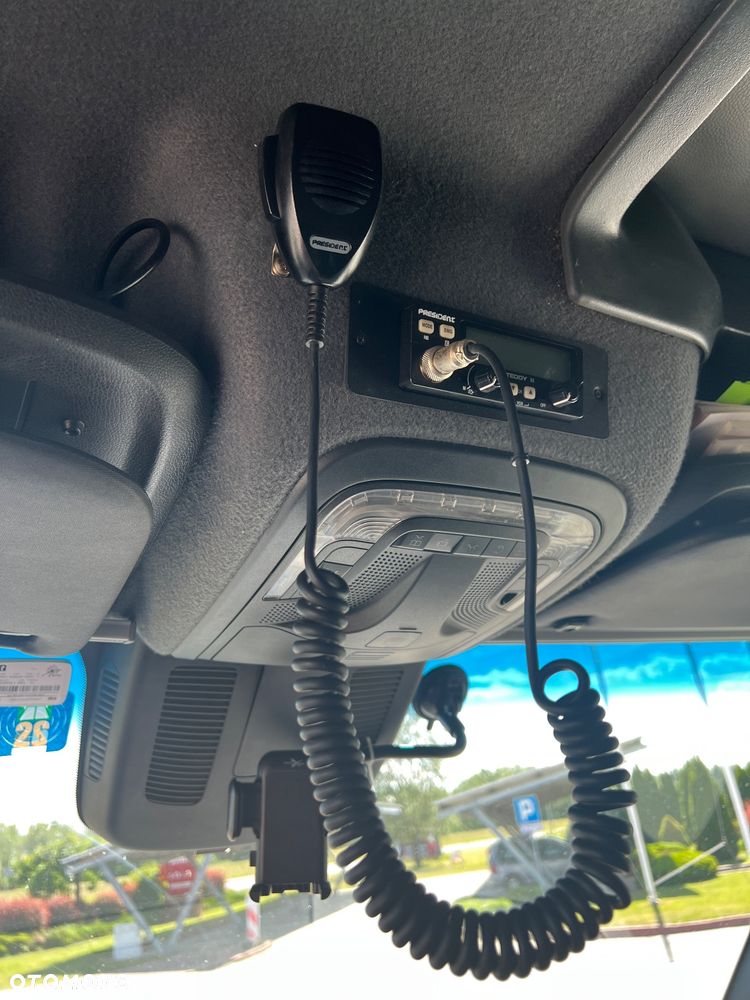 Mercedes-Benz Sprinter 319 CDI - 19