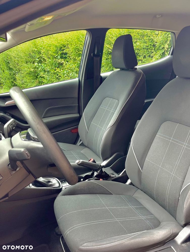 Ford Fiesta 1.1 SYNC Edition - 12