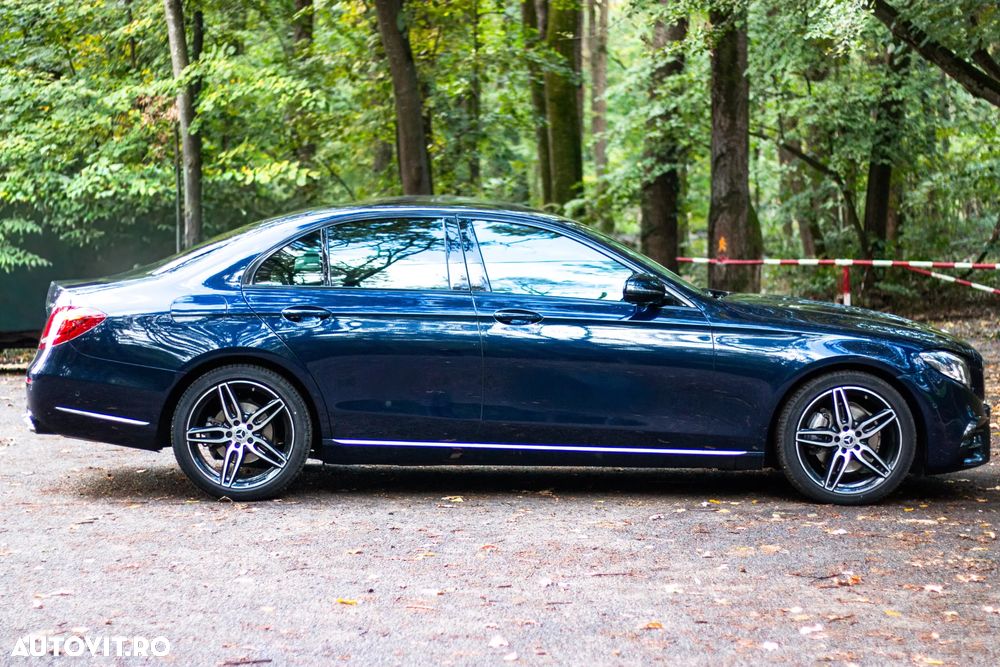 Mercedes-Benz E 220 d T-Modell 4MATIC Aut. - 9