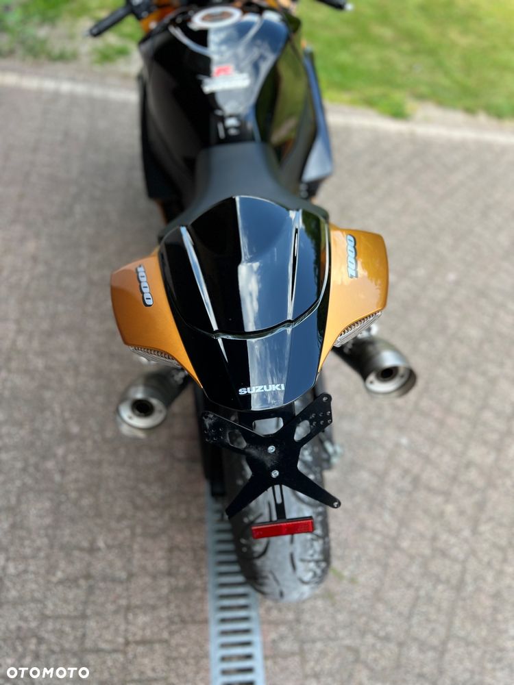Suzuki GSX-R - 15