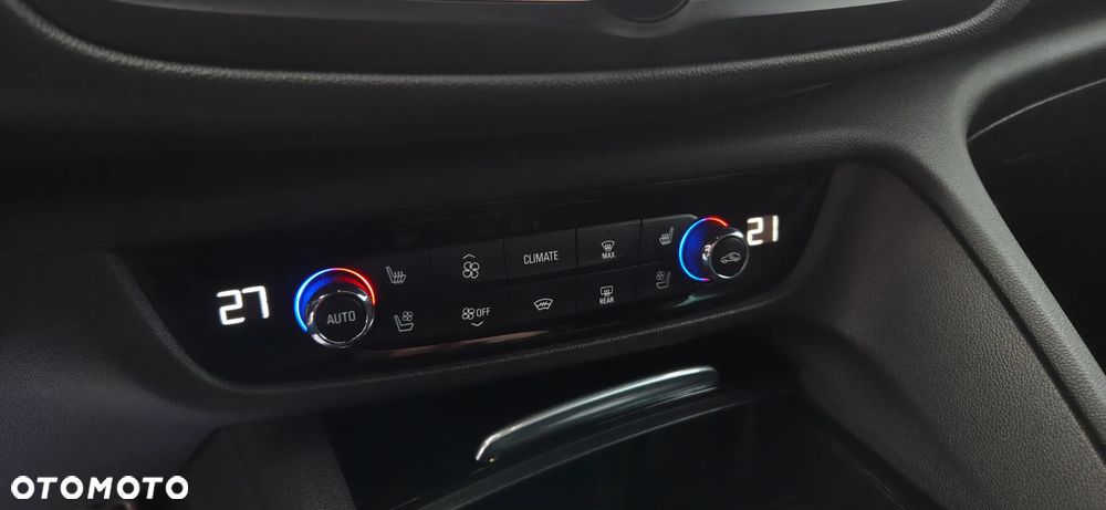 Opel Insignia 2.0 Ultimate Exclusive - 29