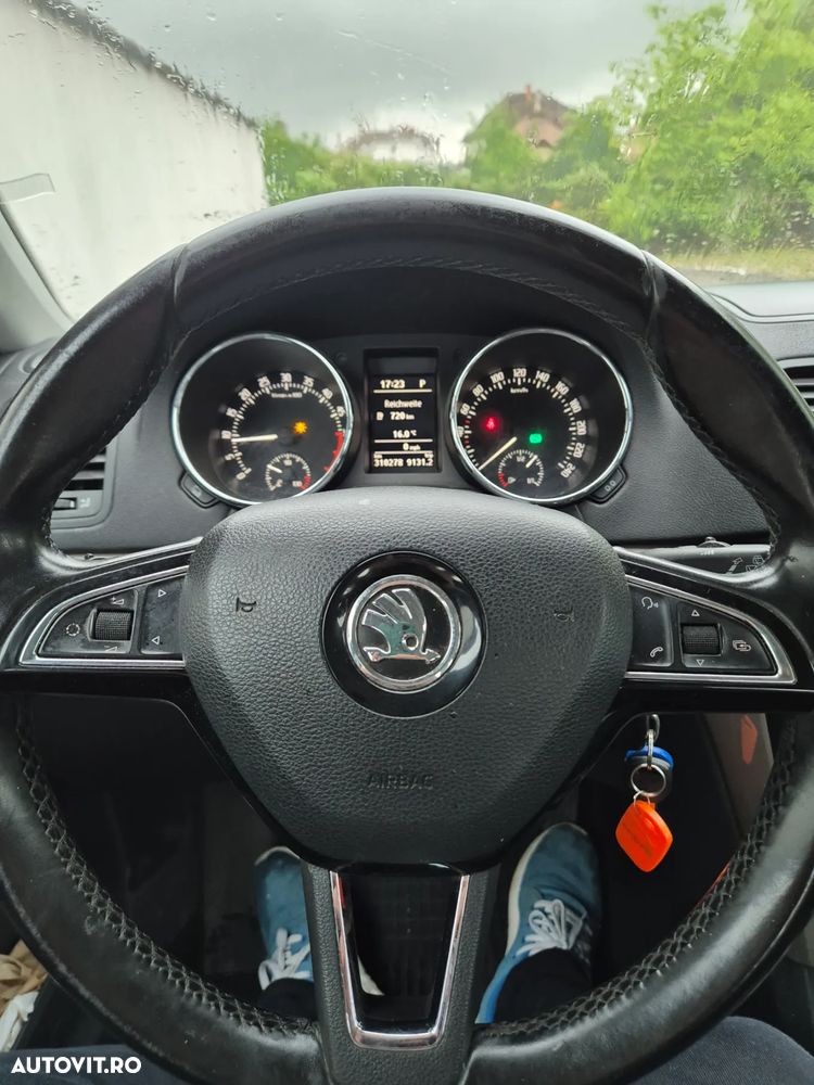 Skoda Yeti 2.0 TDI DSG Ambition 4x4 - 11