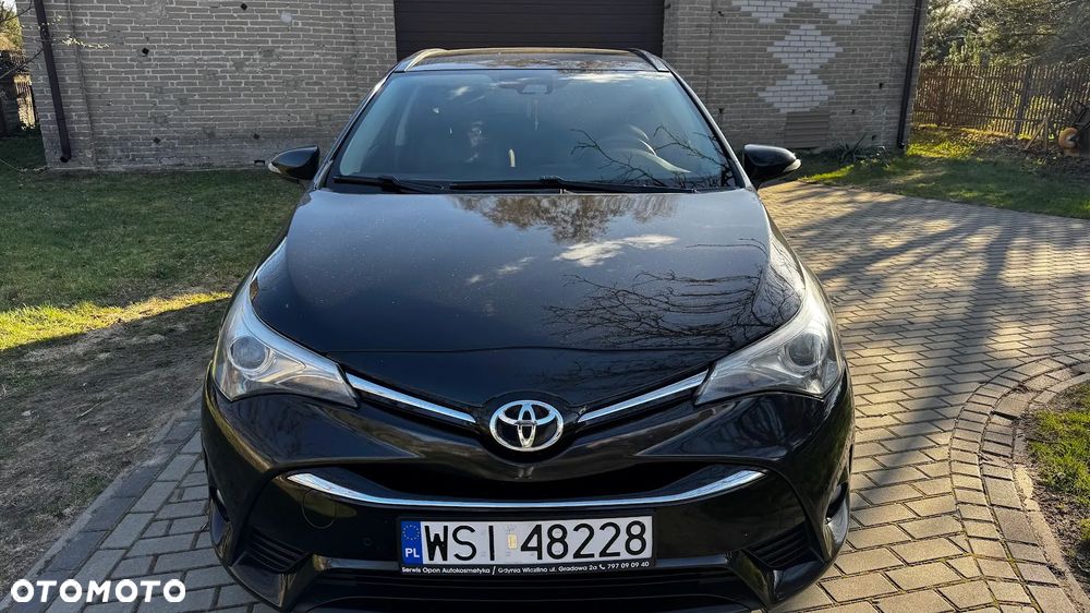 Toyota Avensis 2.0 D-4D Active Business - 2