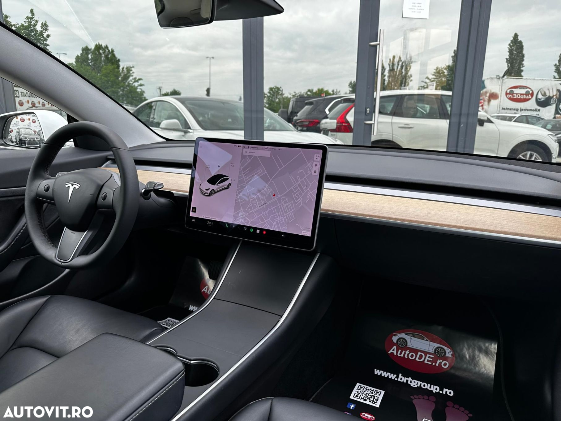 Tesla Model 3 - 6