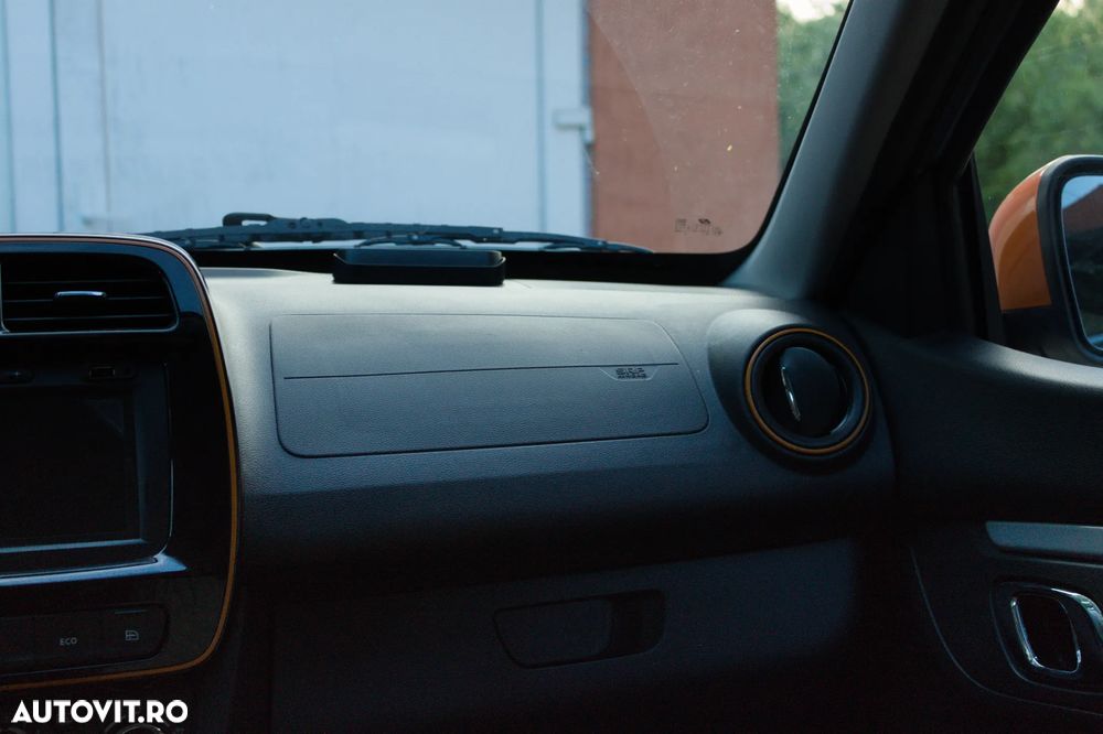 Dacia Spring Expression - 9