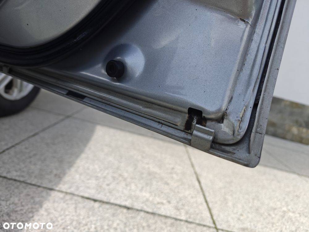 Subaru Forester 2.5 XT - 16