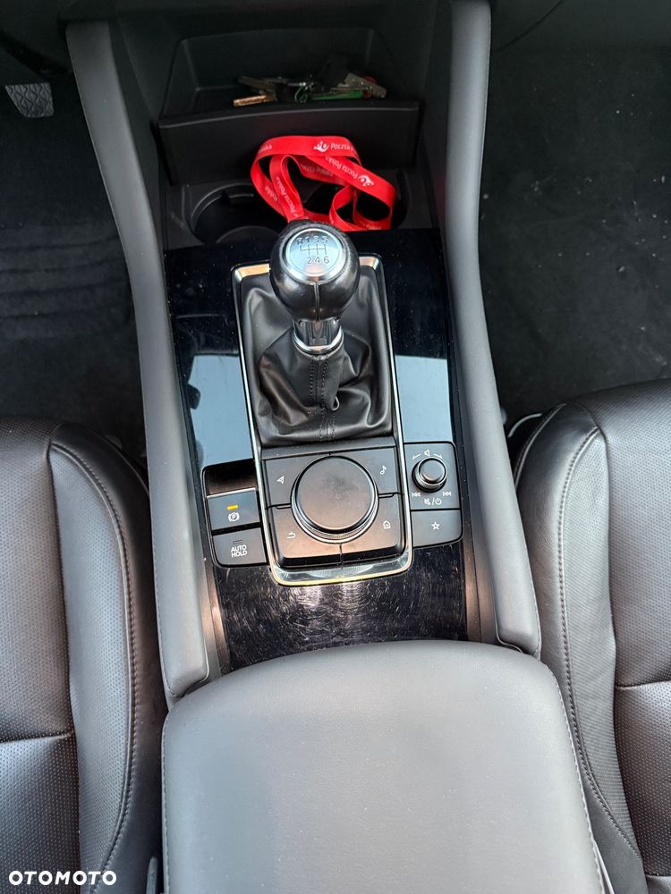 Mazda 3 SKYACTIV-G 2.0 M-Hybrid - 13