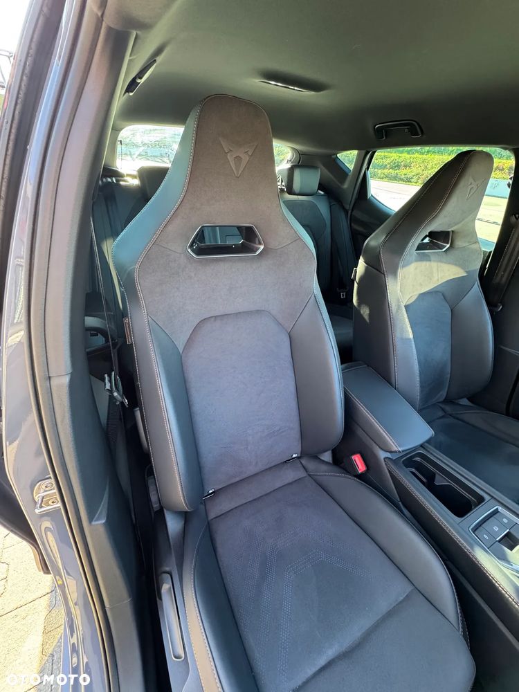 Cupra Leon 1.5 eTSI mHEV DSG - 24