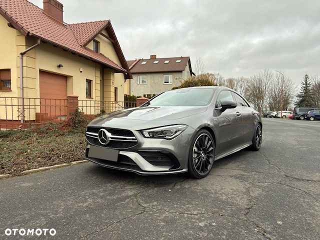 Mercedes-Benz CLA - 1