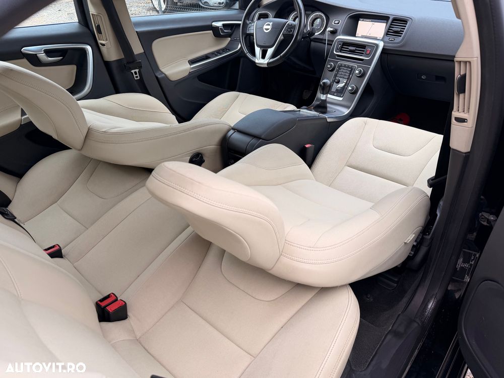 Volvo S60 DRIVe Momentum - 18