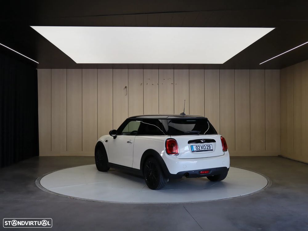 MINI 3 Portas One D - 4