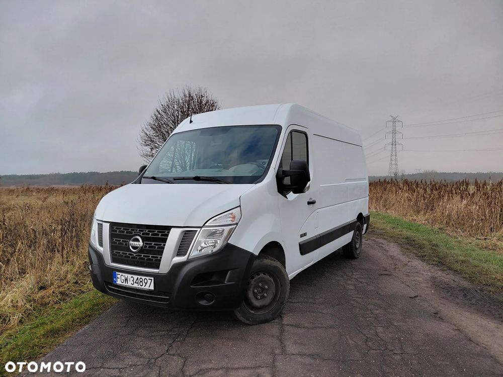 Nissan NV 400 - 15