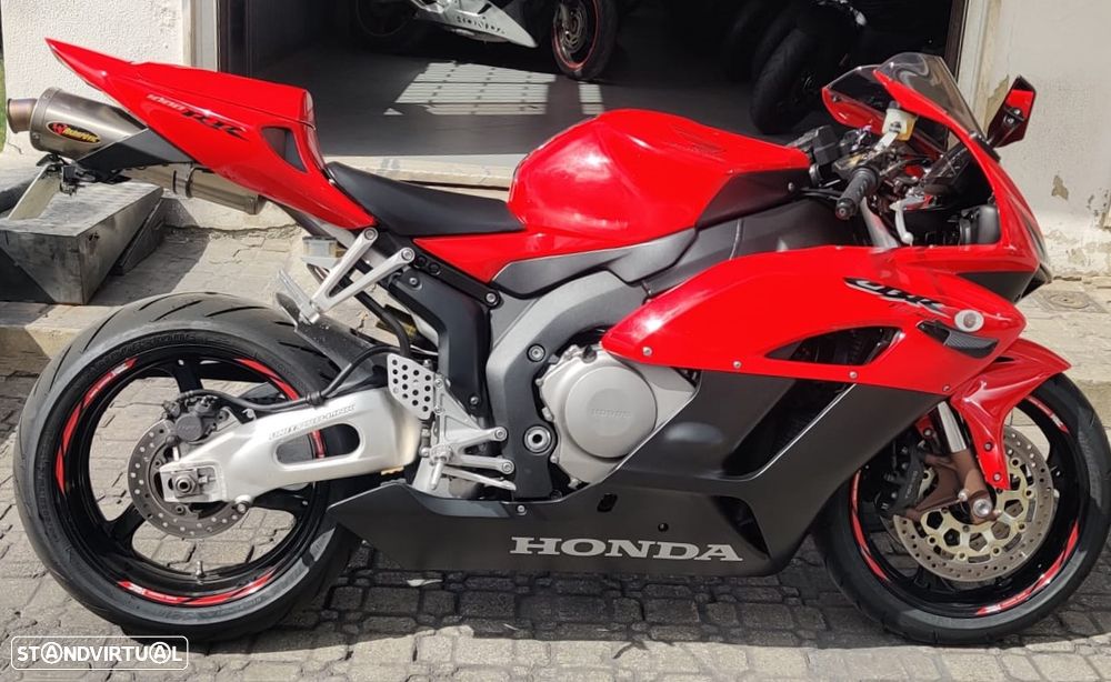 Honda CBR 1000 RR - 3