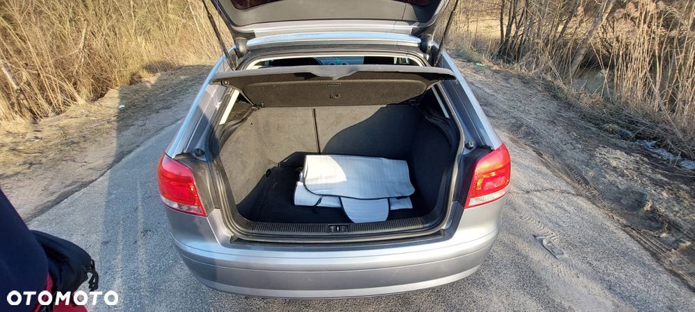 Audi A3 3-drzwiowe 1.9 TDI Ambition - 7